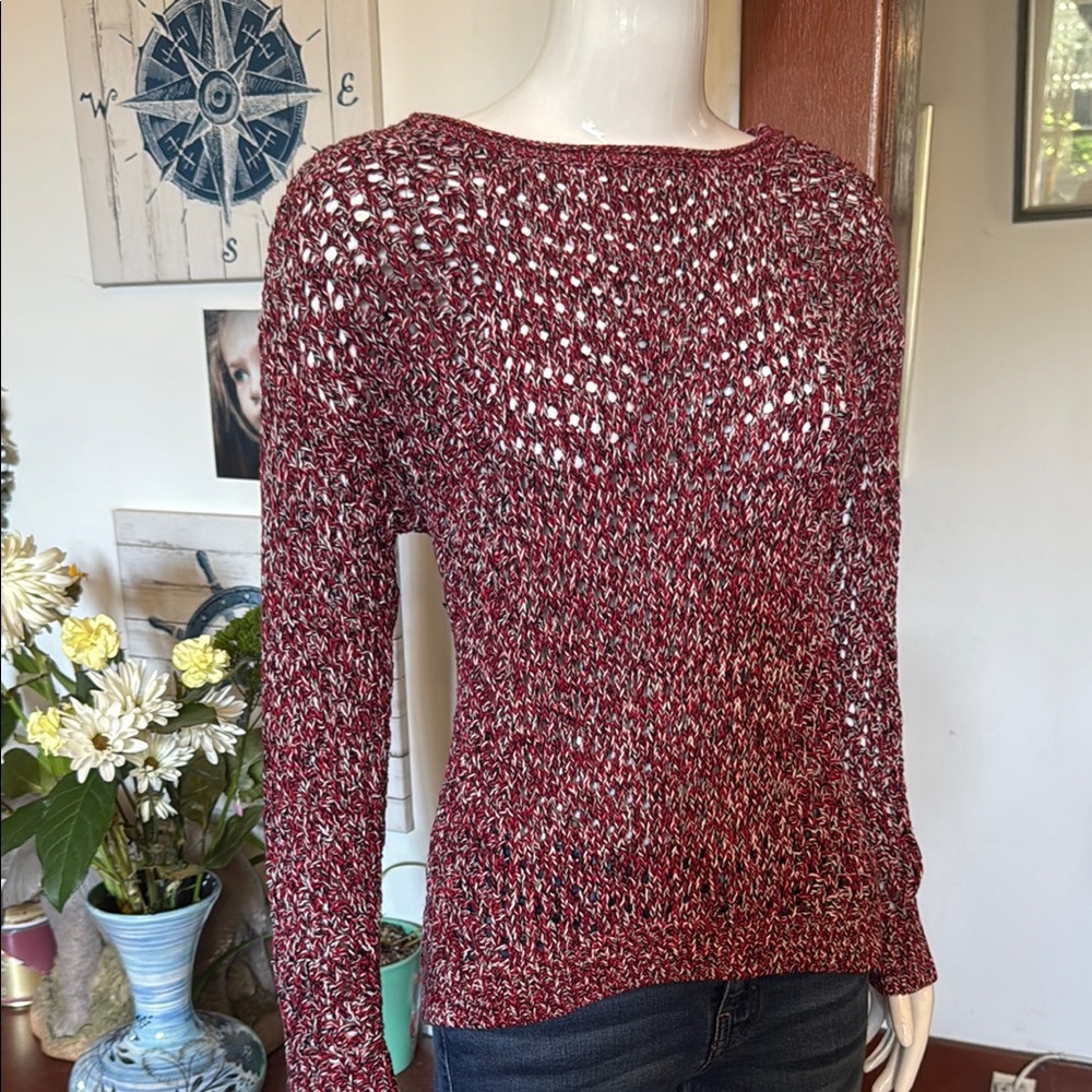 NWt Eddie Bauer size small beachy Women's Red Knit hole Sweater